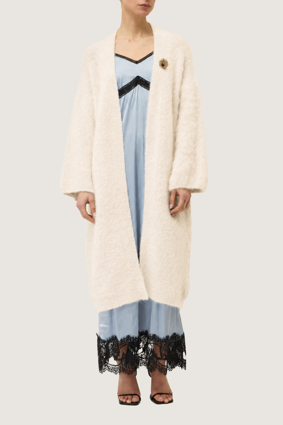 CARDIGAN GARZATO LUNGO CON SPILLA GIOIELLO