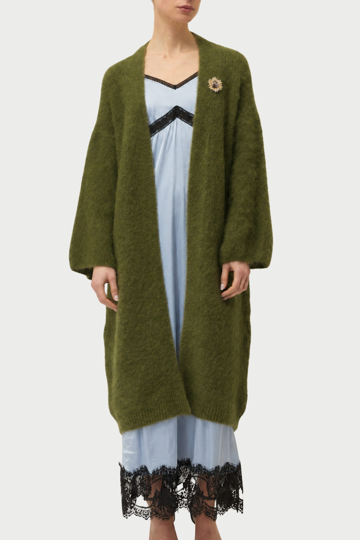 CARDIGAN GARZATO LUNGO CON SPILLA GIOIELLO