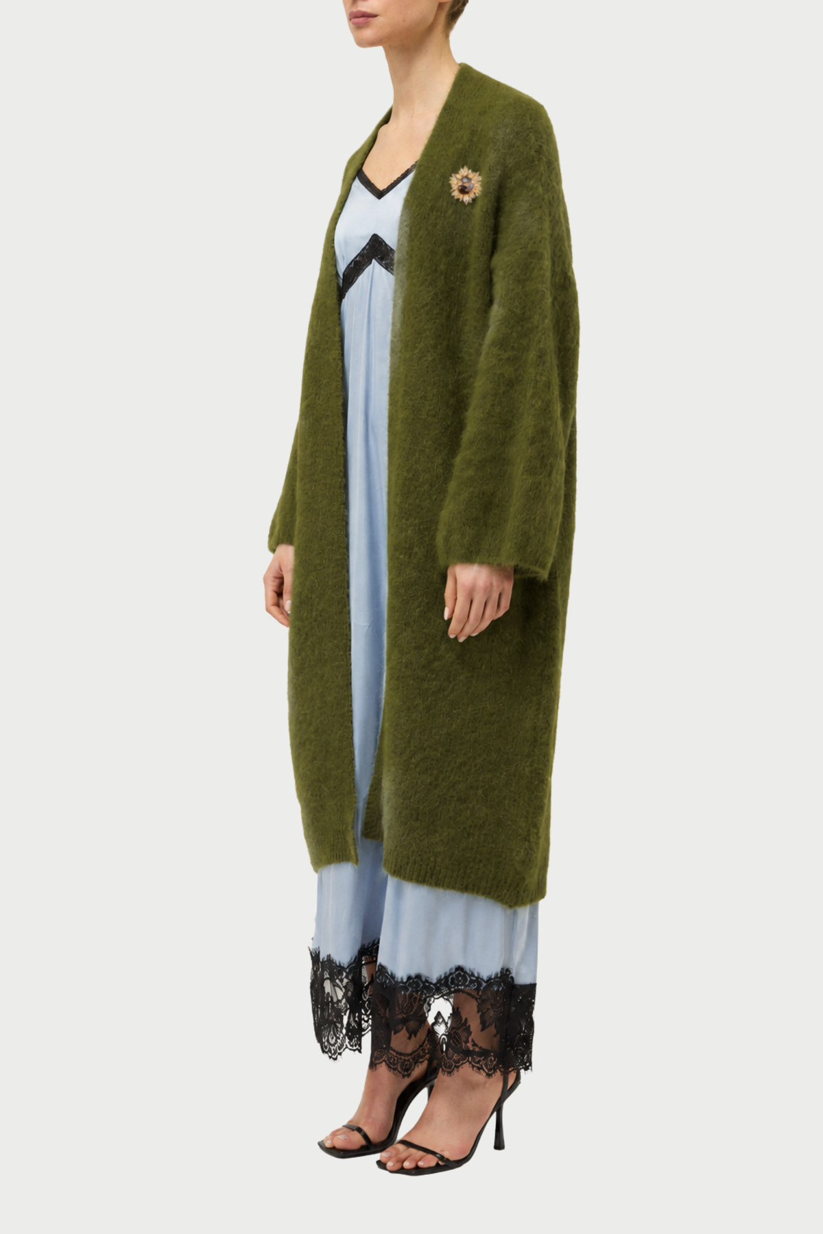 CARDIGAN GARZATO LUNGO CON SPILLA GIOIELLO