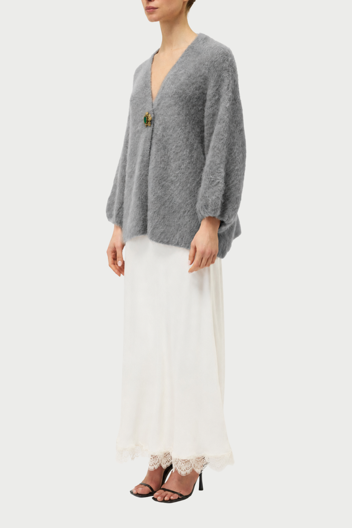 CARDIGAN GARZATO CON SPILLA GIOIELLO