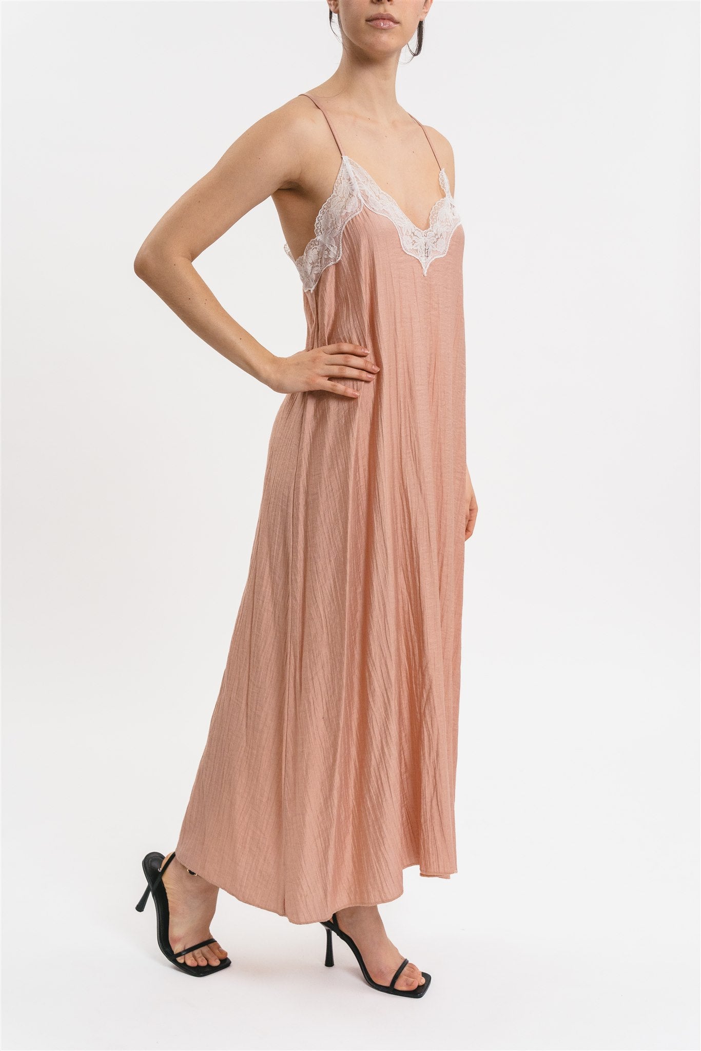 slip dress wrinkled dettaglio