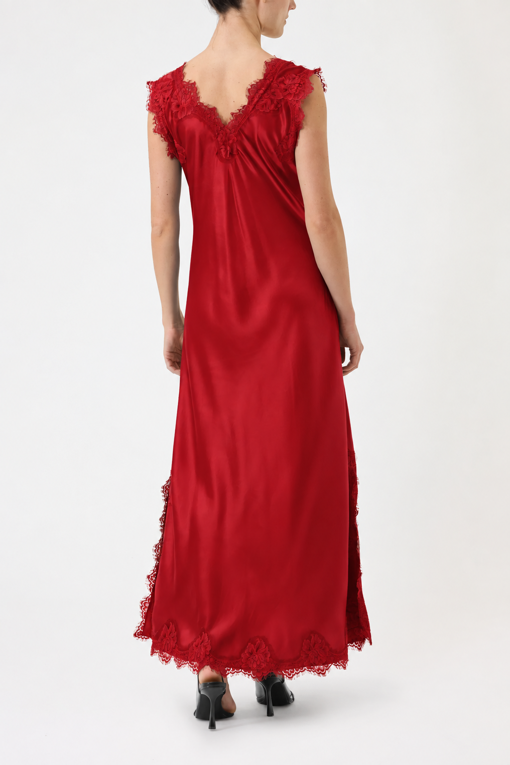 ANDREA – WIDE-STRAP VISCOSE AND LACE DRESS