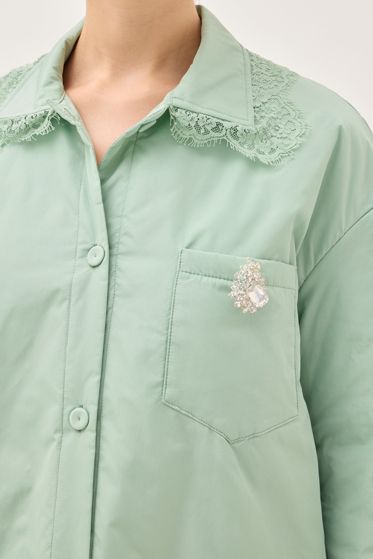CAMICIA 50 GRAMMI CON SPILLA GIOIELLO