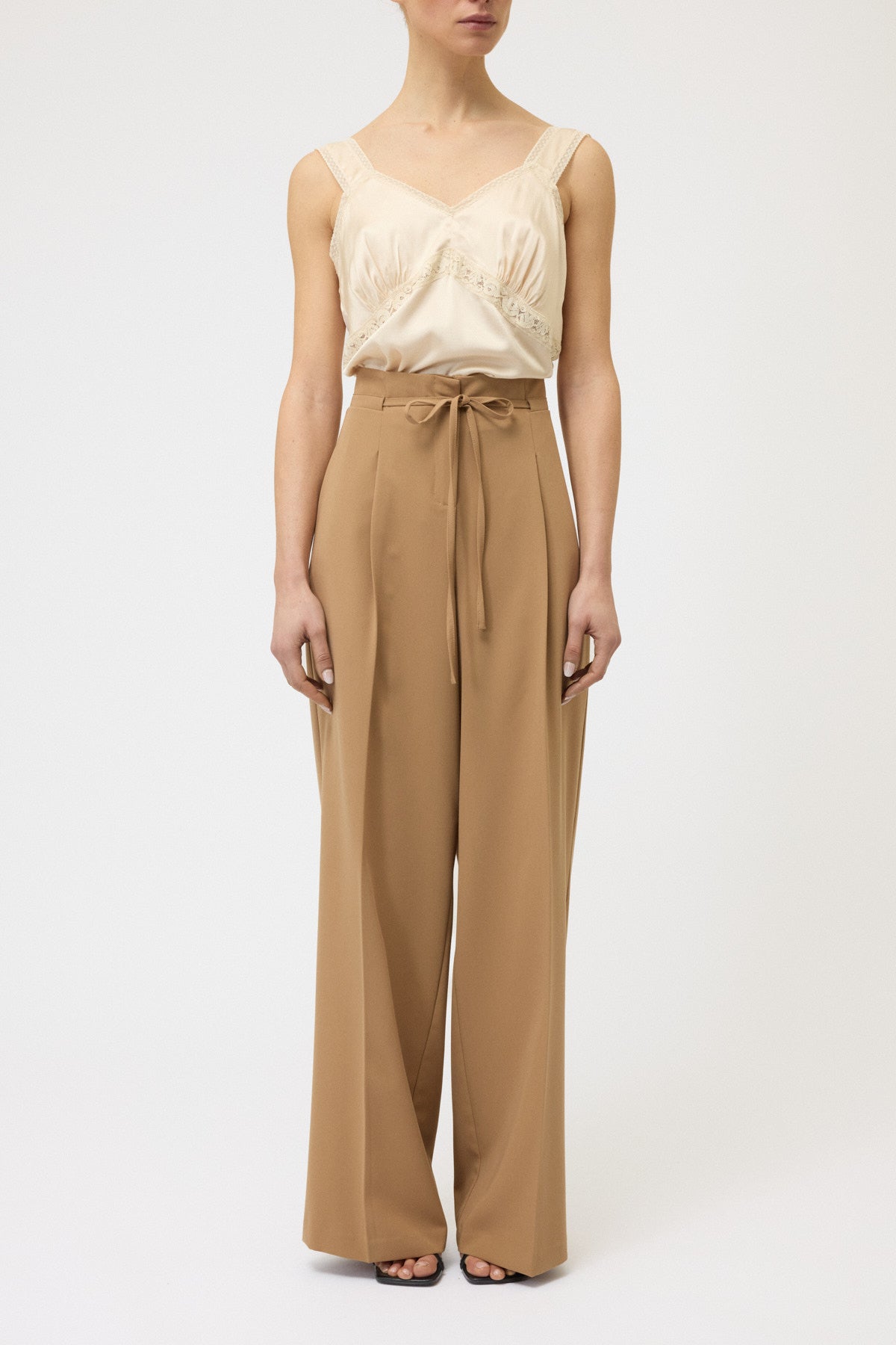 PANTALONE PALAZZO CON PIEGHE