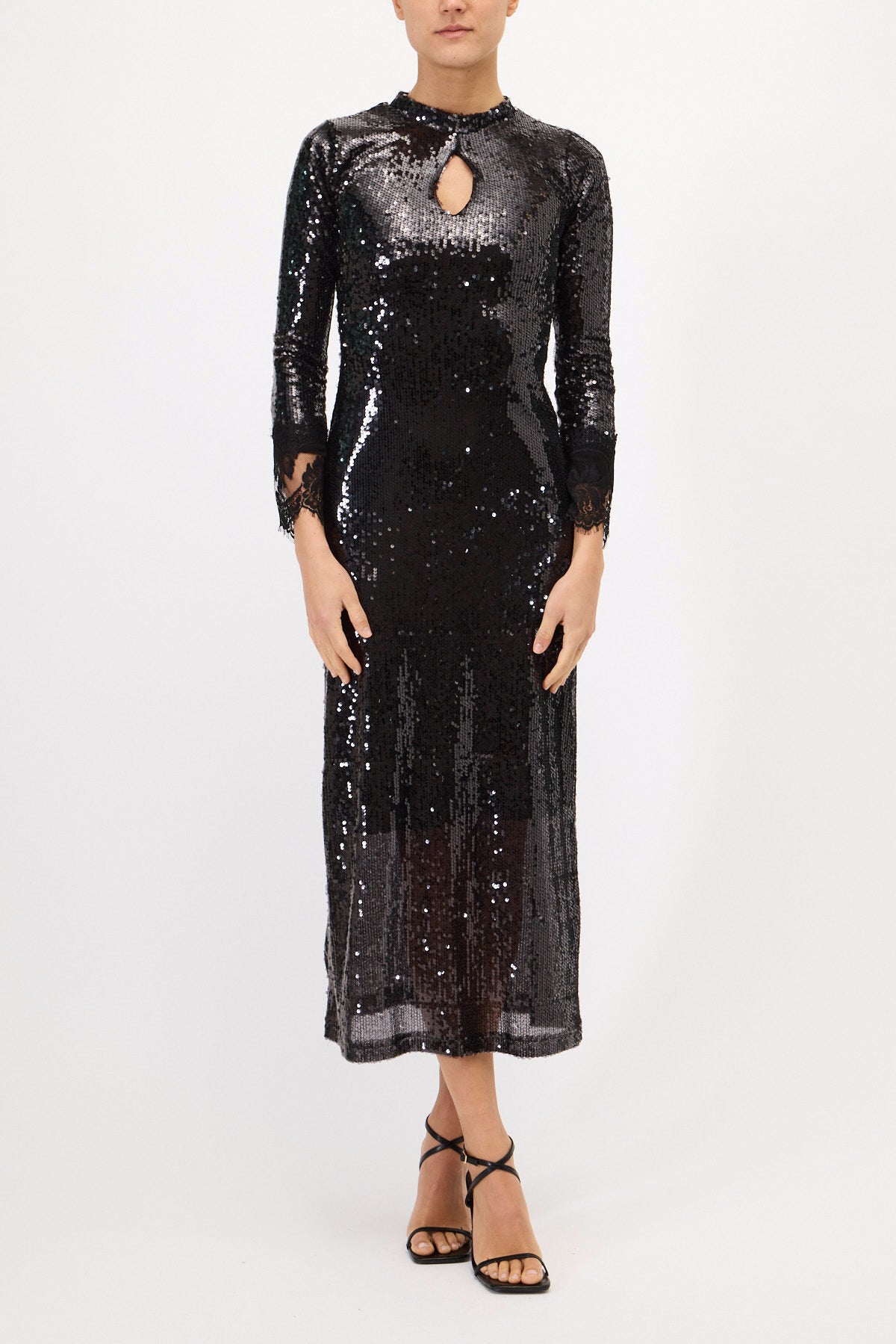 ABITO IN PAILLETTES LUNGO