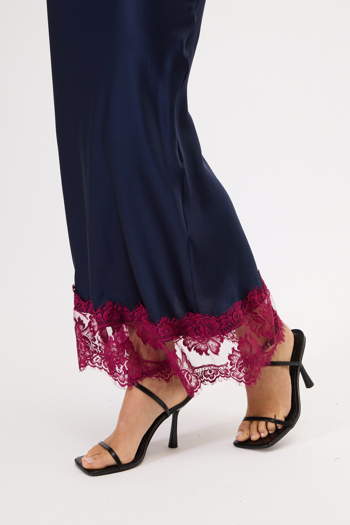 GONNA SIRENA EVA CON PIZZO IN CONTRASTO