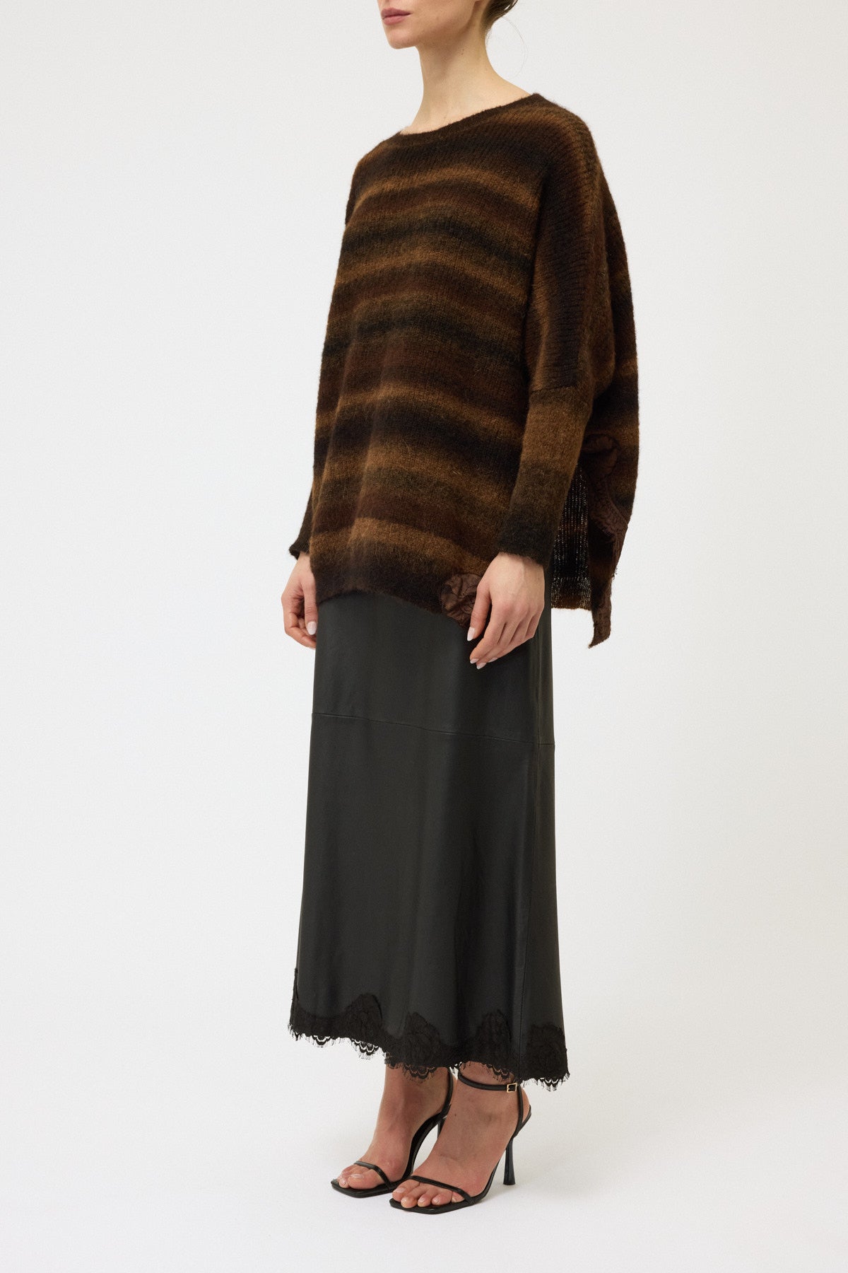 MAGLIA KIMONO CON SPACCO E PIZZO