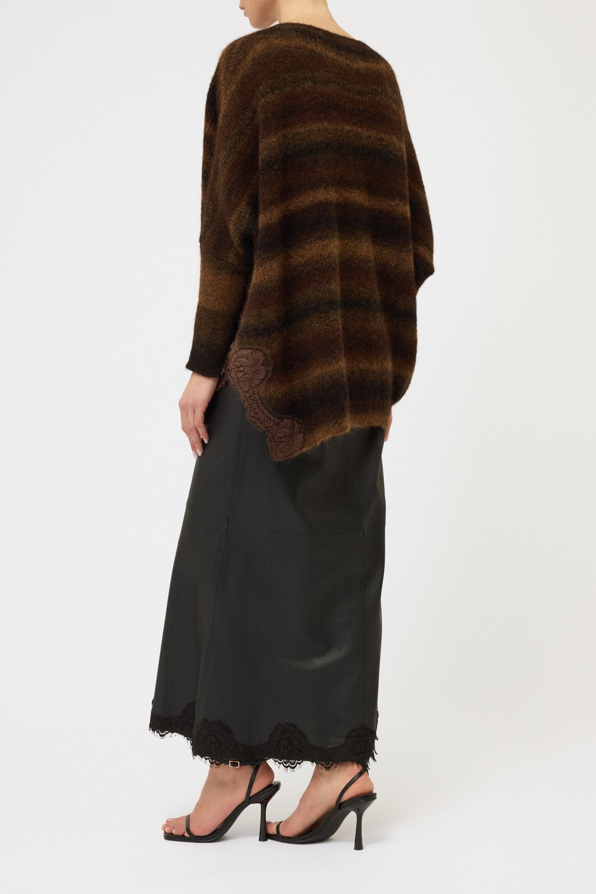 MAGLIA KIMONO CON SPACCO E PIZZO