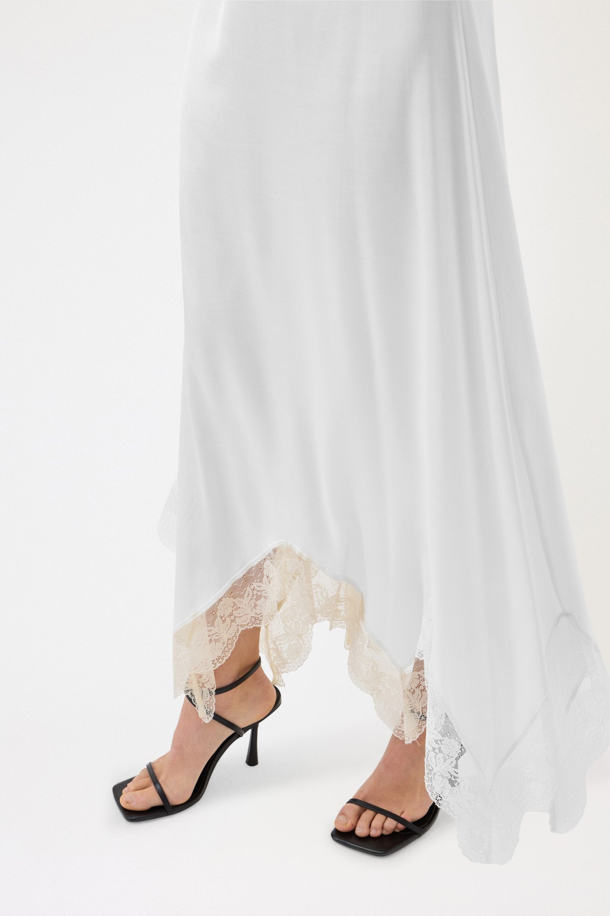 LONG SATIN SKIRT WITH LACE