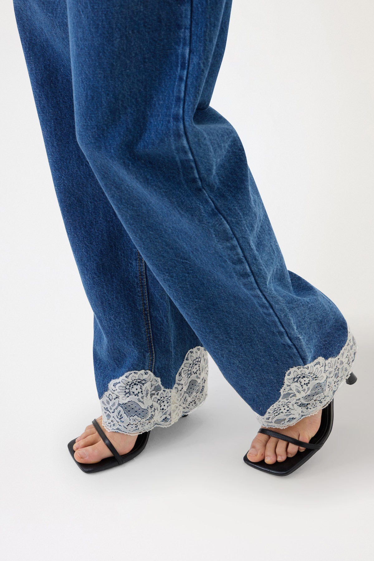 JEANS BOYFRIEND CON PIZZO