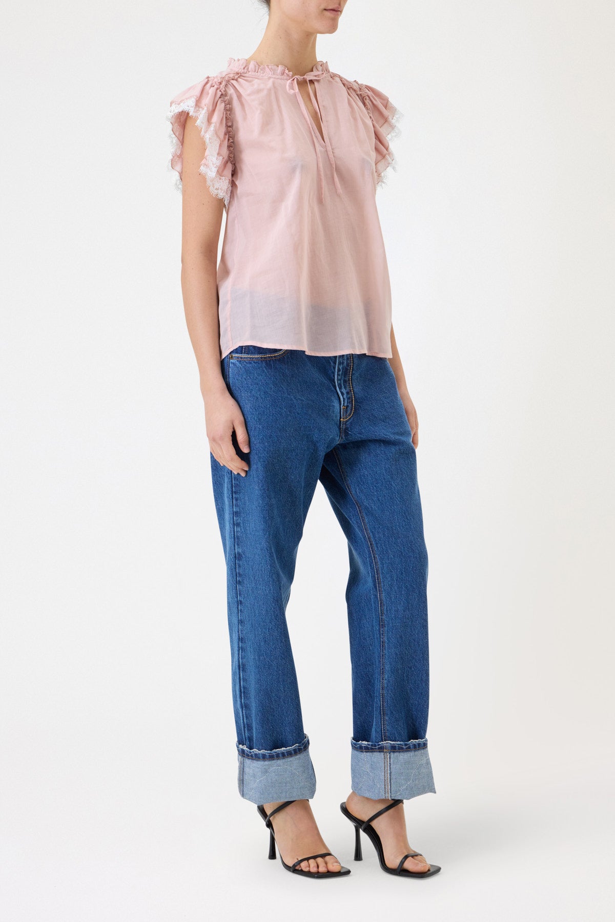 MUSLIN AND LACE TOP