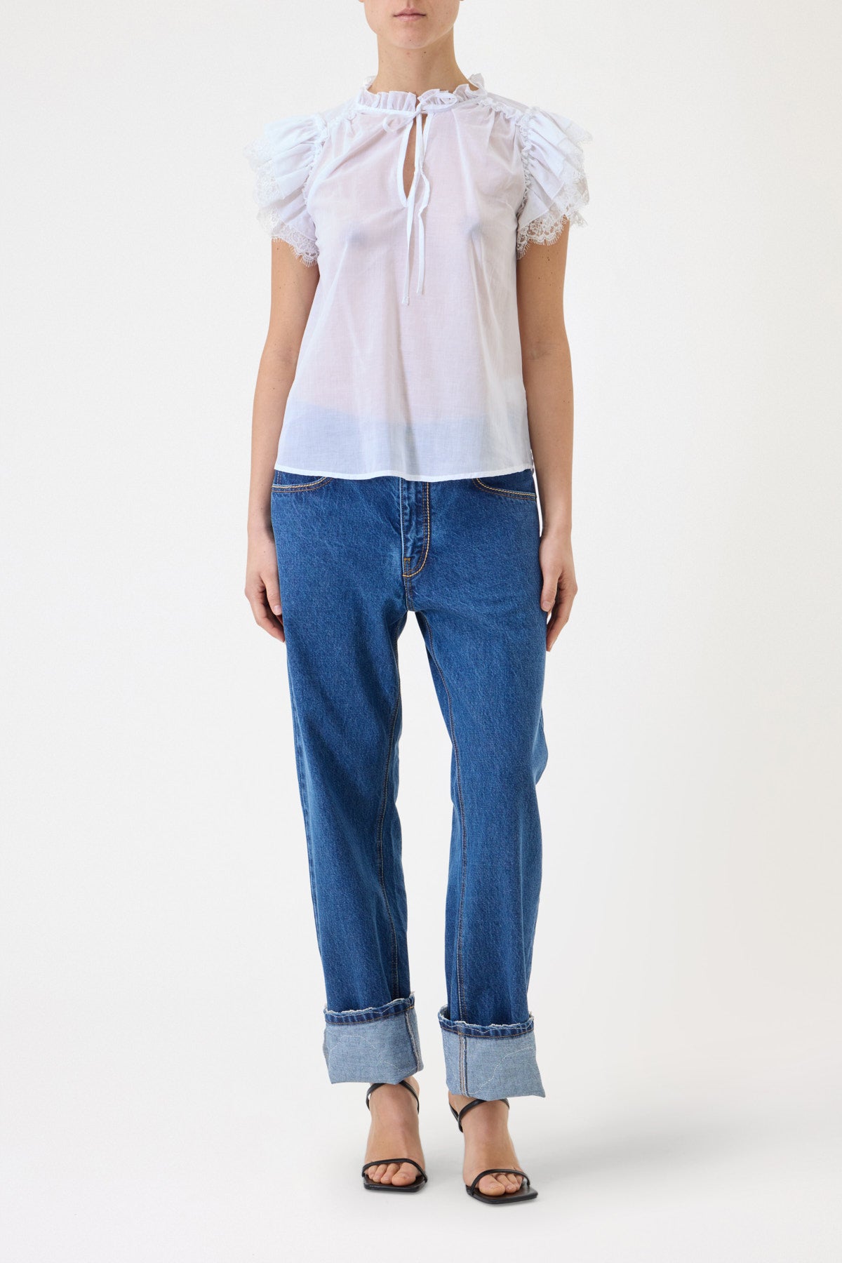 MUSLIN AND LACE TOP