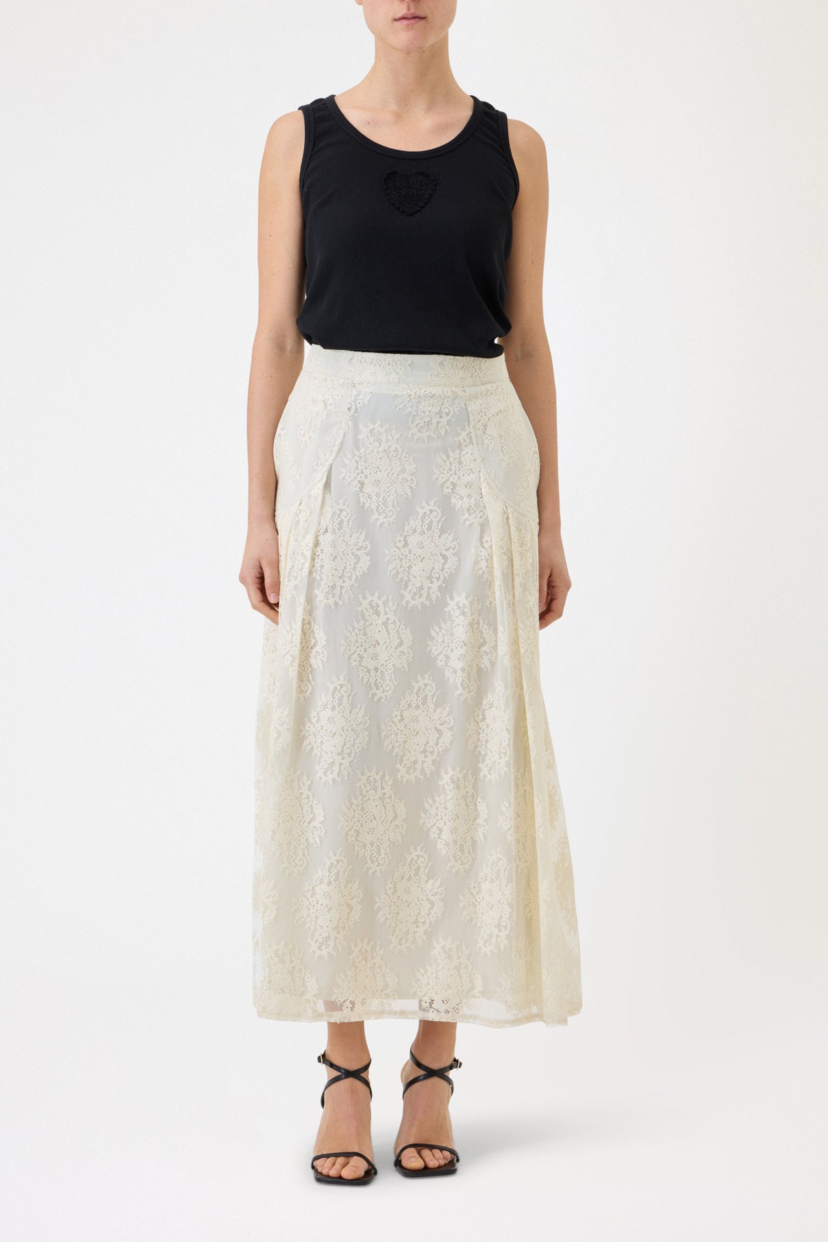LONG LACE SKIRT