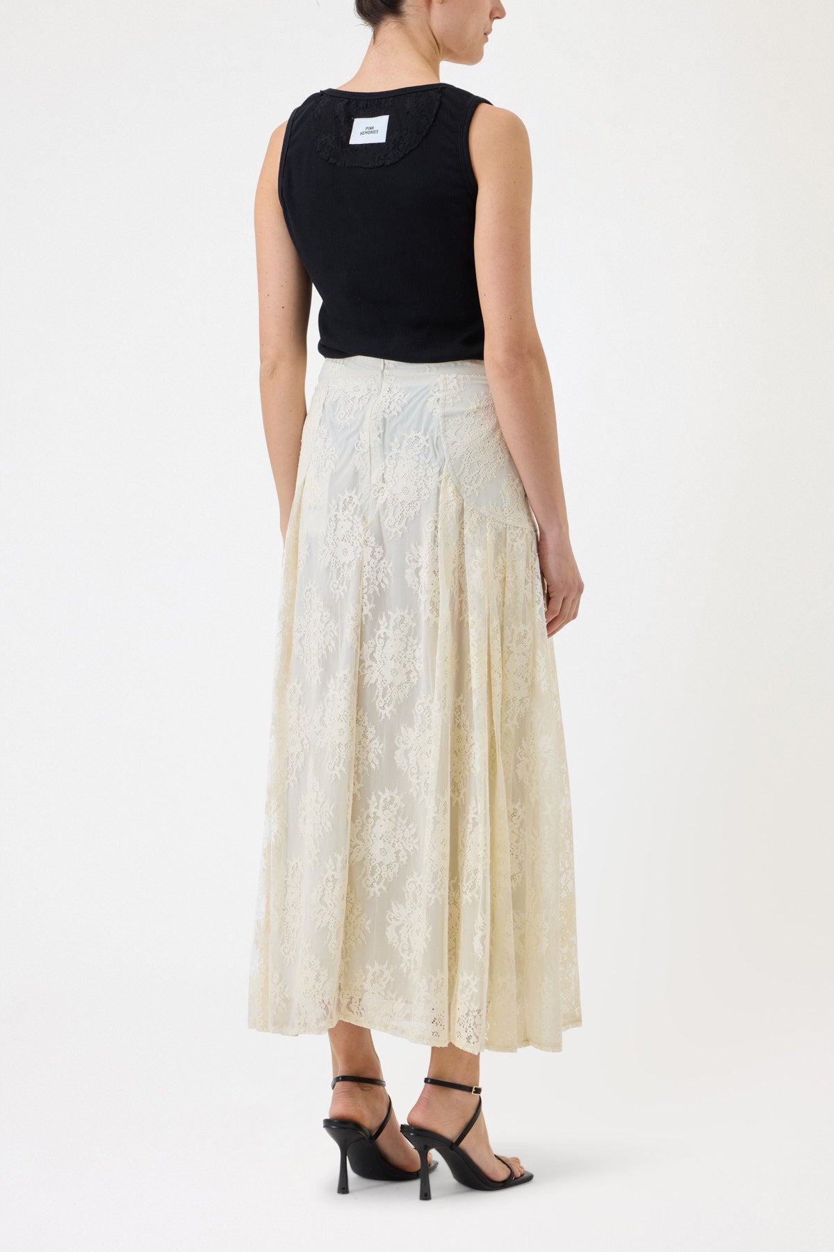 LONG LACE SKIRT