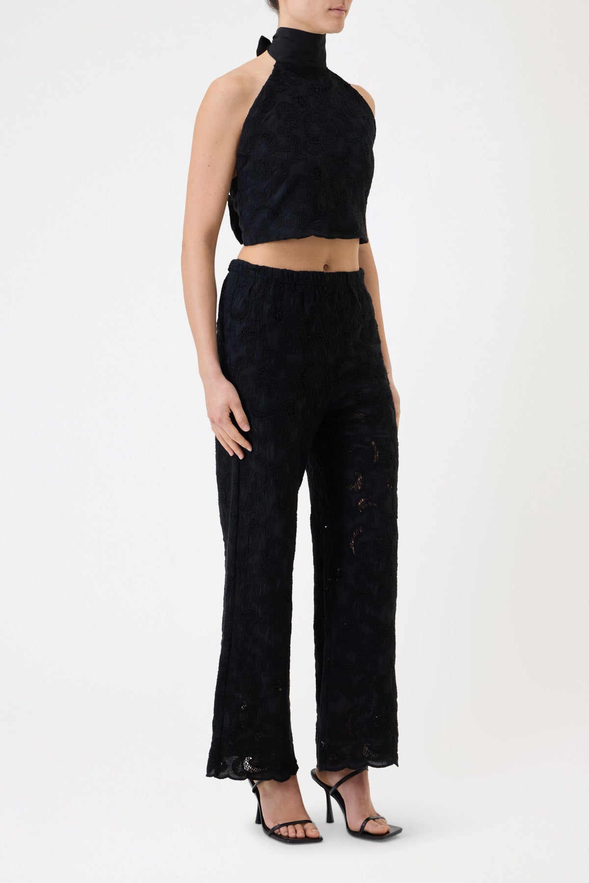 EMBROIDERED MUSLIN TOP