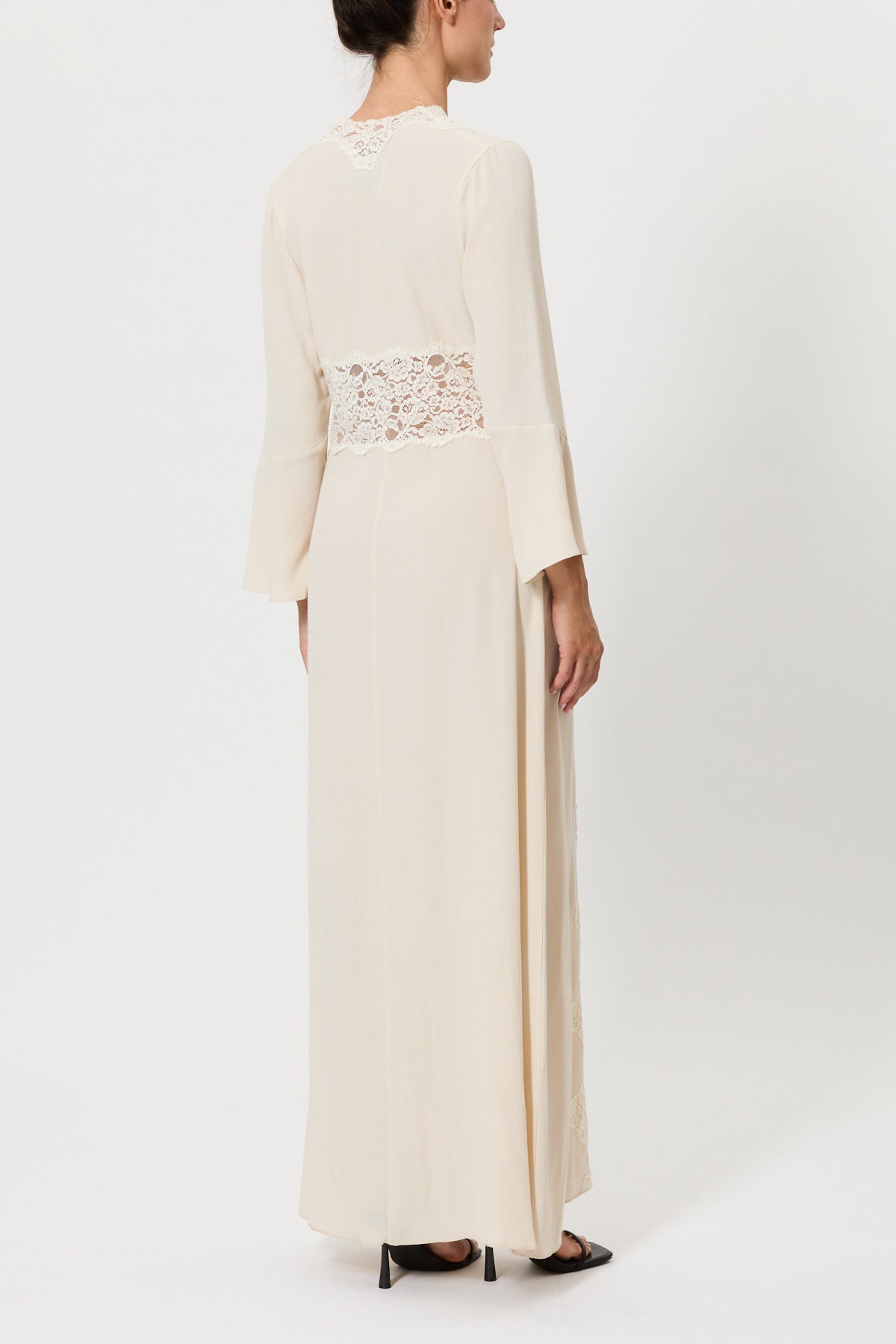 DRESS WITH LACE DETAILS