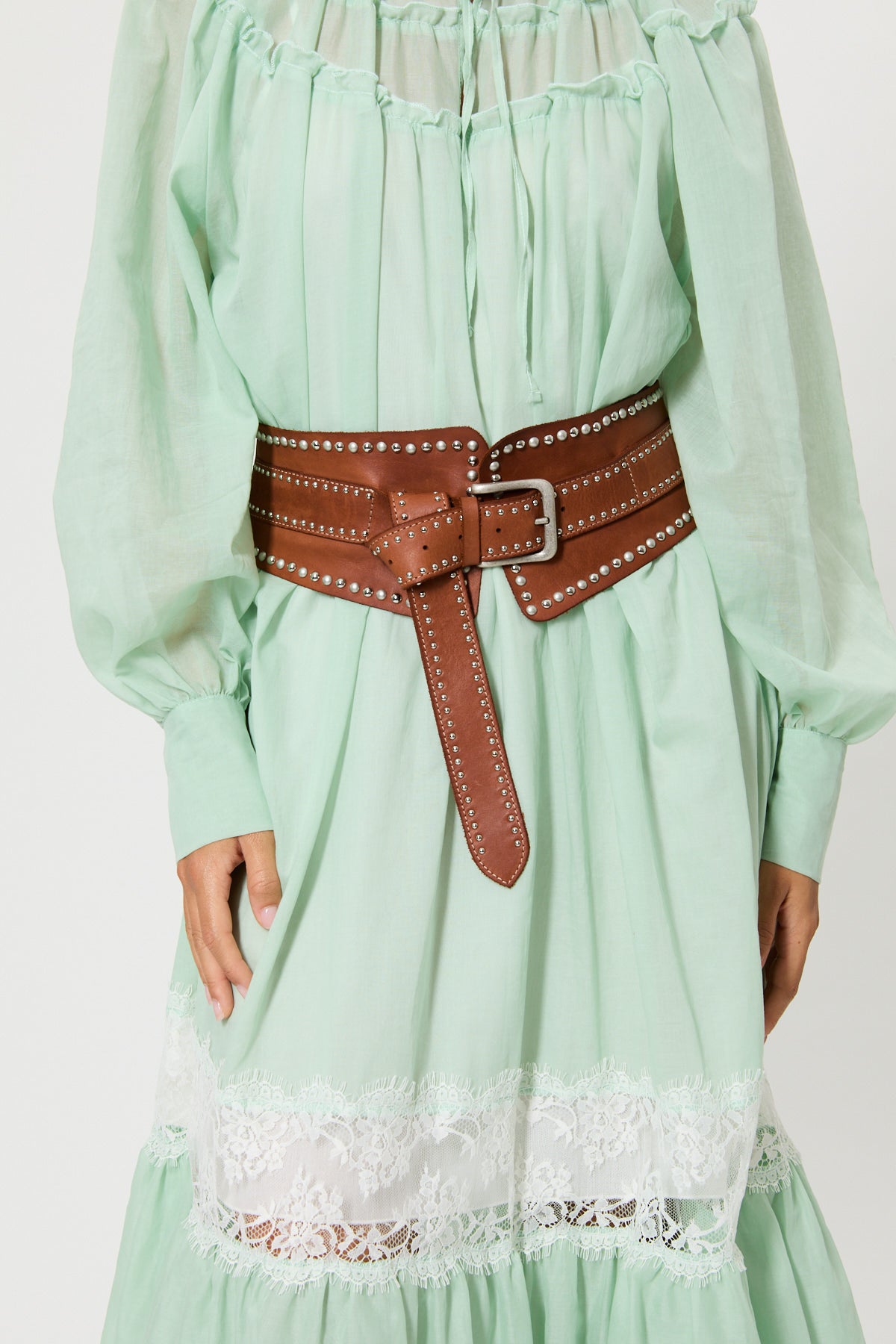 CINTURA BUSTIER IN PELLE CON BORCHIE