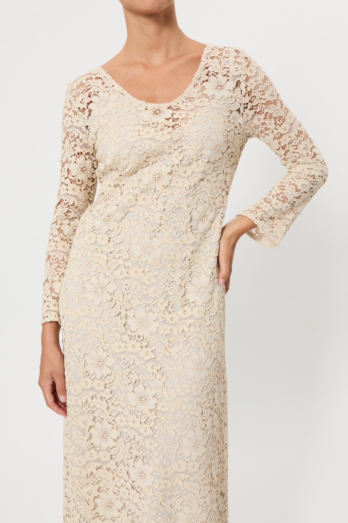 LACE DRESS