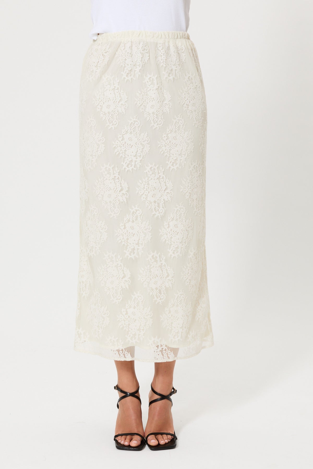 LONGUETTE LACE SKIRT