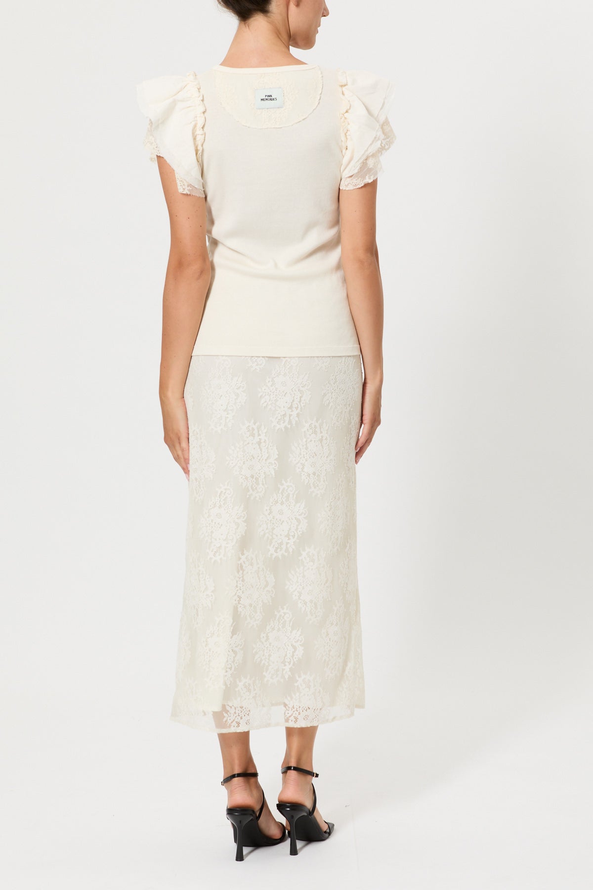 RIBBED TANK TOP WITH MUSLIN AND LACE SLEEVES