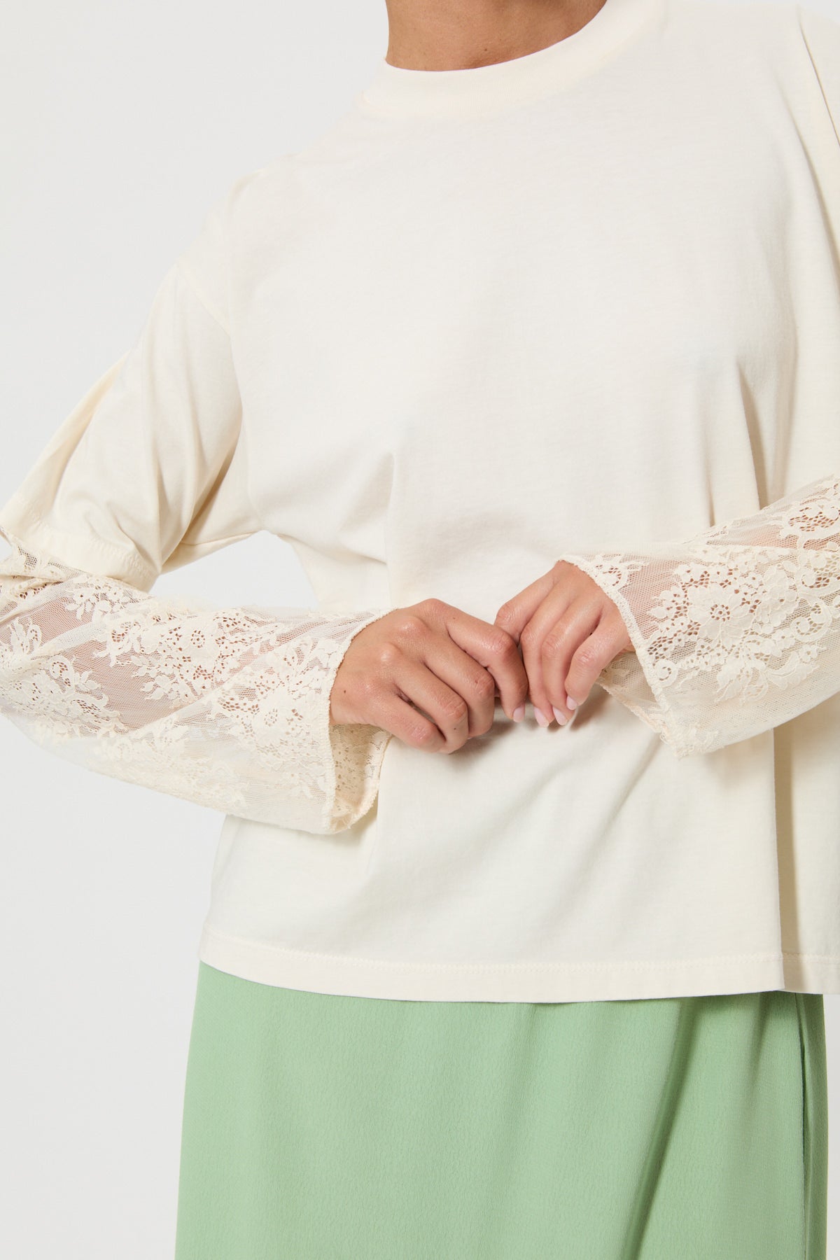OVERSIZED T-SHIRT WITH LONG SLEEVES IN LACE