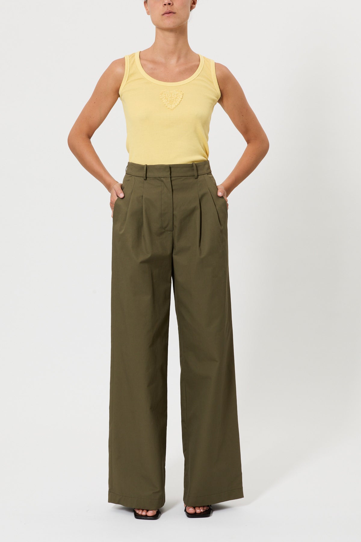 PANTALONE IN GABARDINA