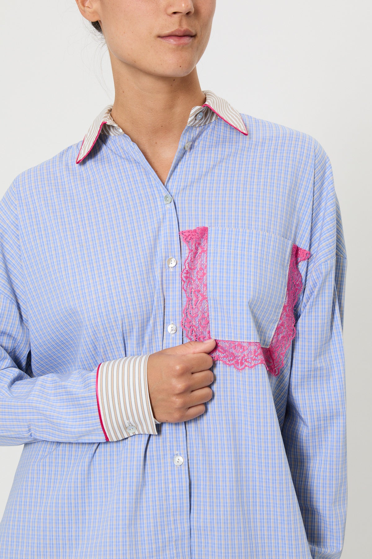 CHECKED SHIRT WITH LACE