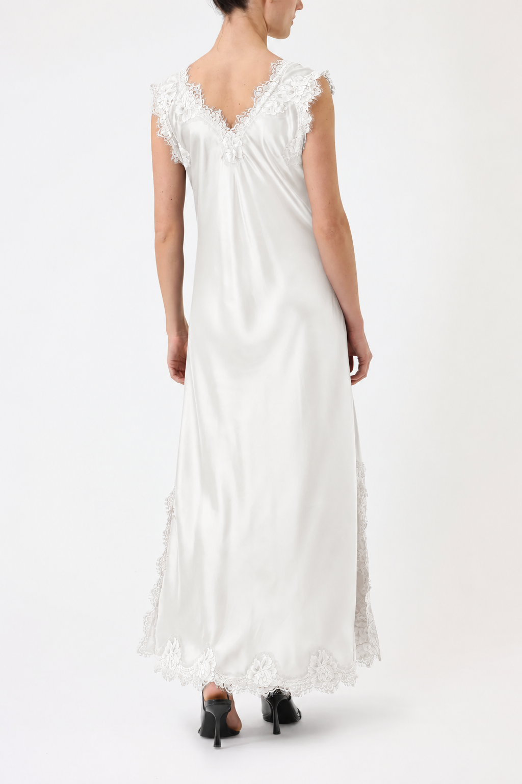 ANDREA – WIDE-STRAP VISCOSE AND LACE DRESS