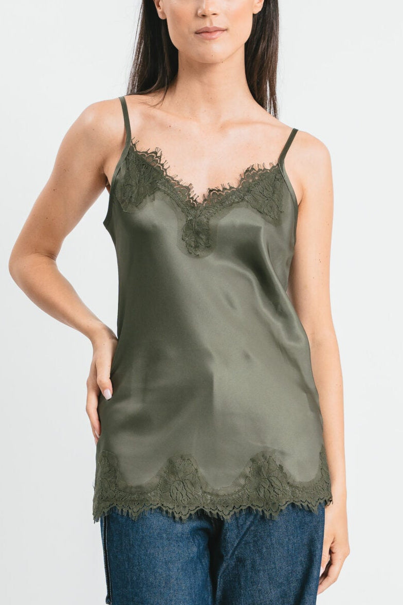 Top Viola in Pizzo con Volant | TALLY WEiJL Italia Top Viola in Pizzo con Volant | TALLY WEiJL Italia