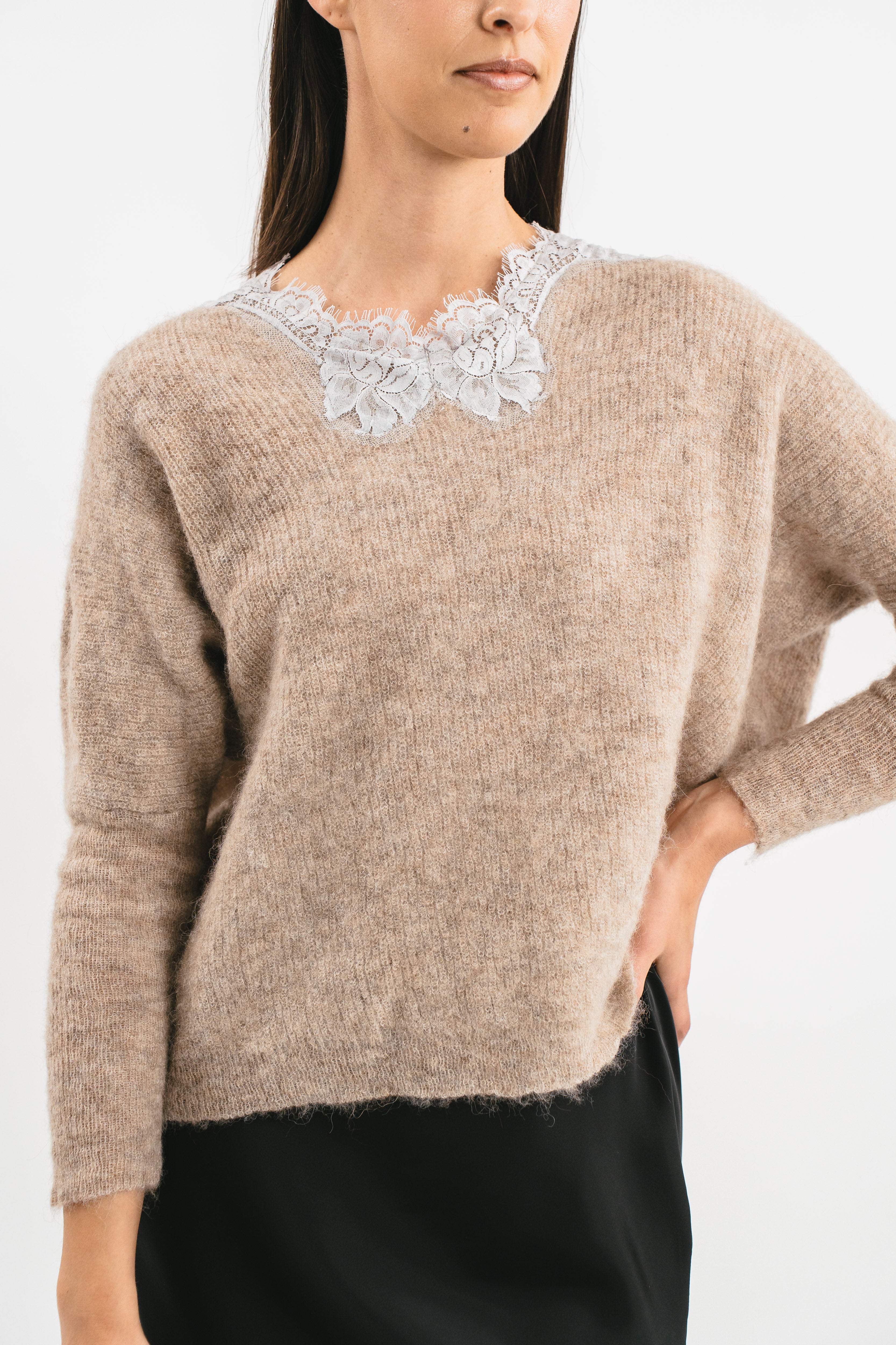 V-neck sweater with lace