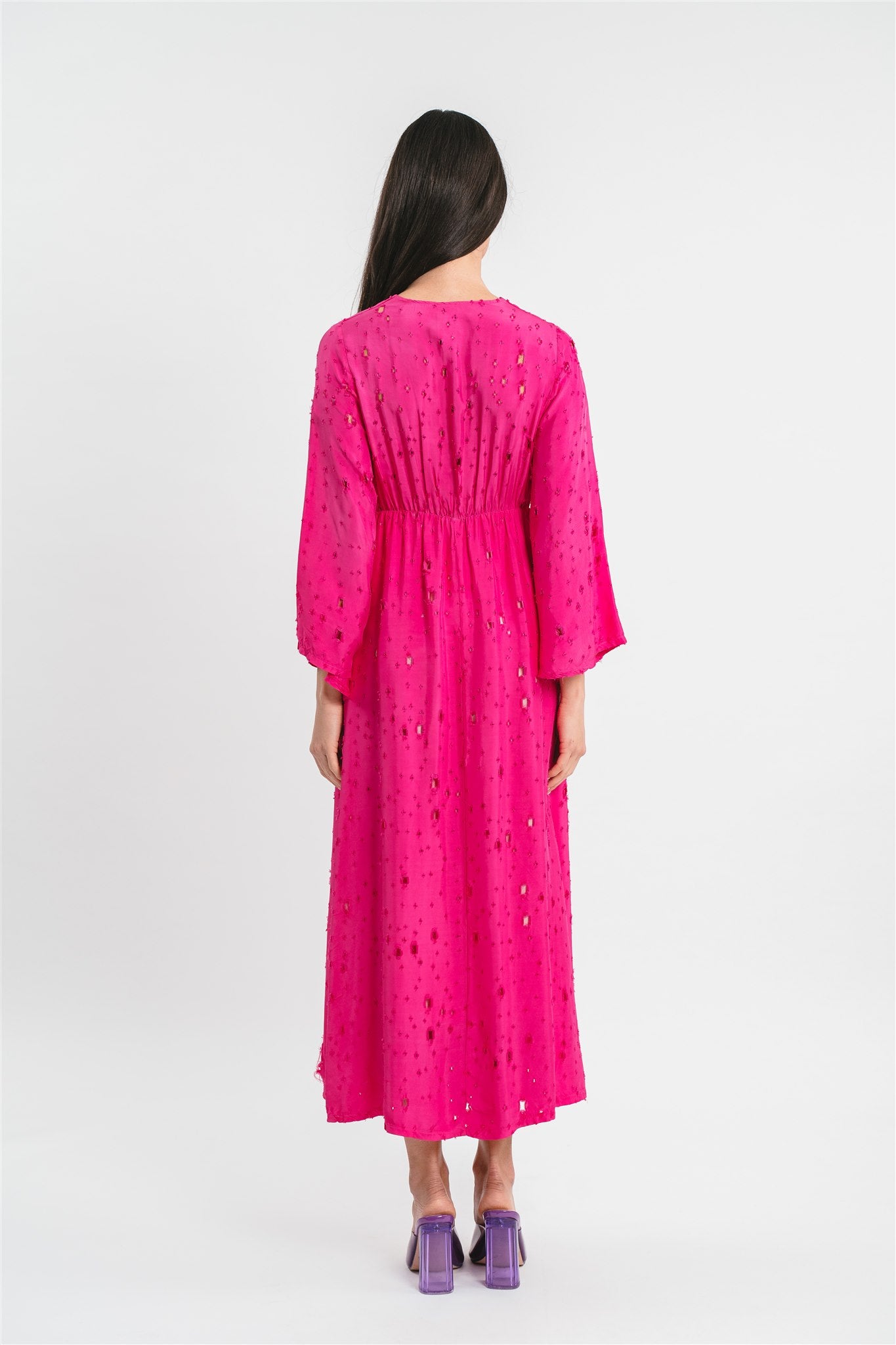 Openwork dress with wide sleeves