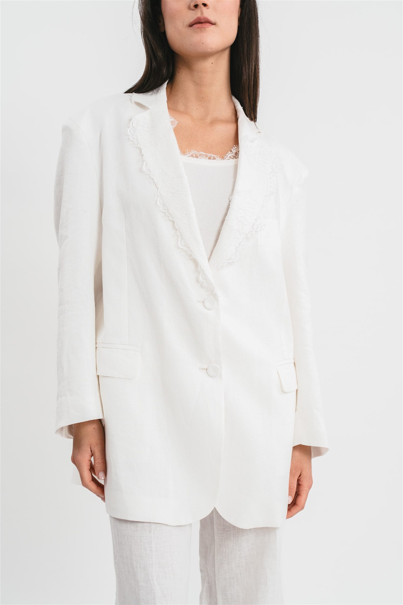 Linen jacket with lace details