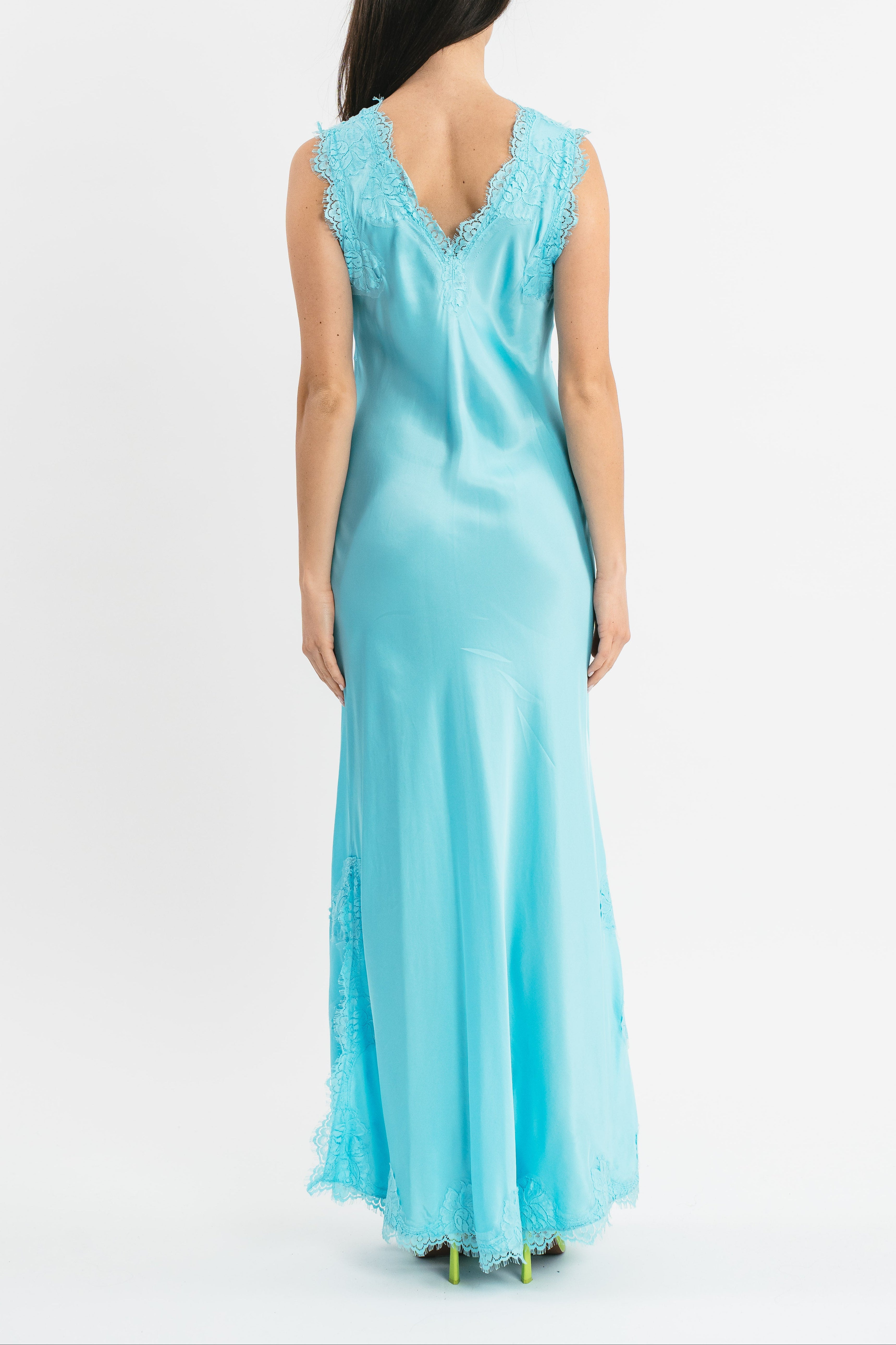 ANDREA WIDE SHOULDER SLIP DRESS IN VISCOSE WITH LACE