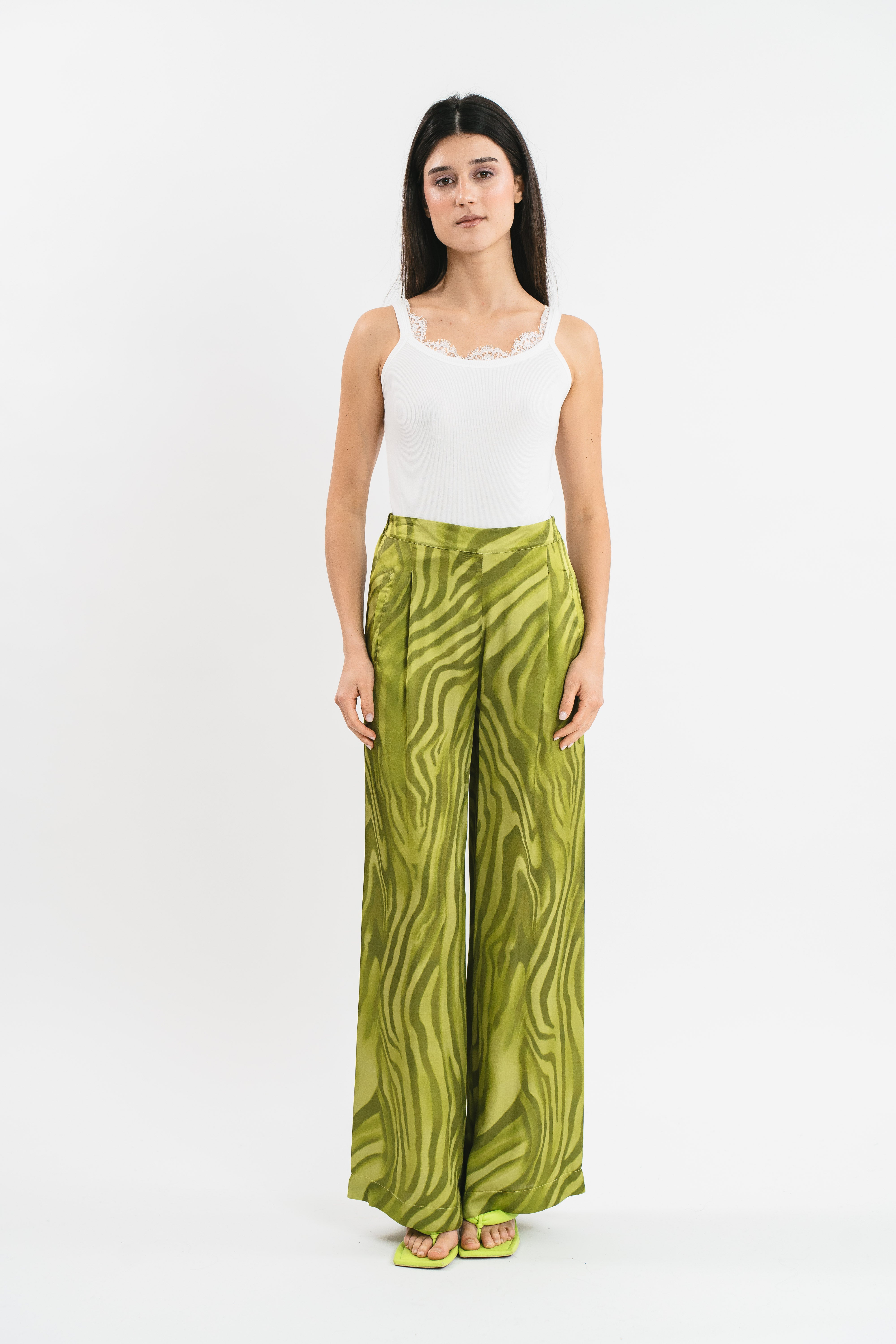 Palazzo trousers in optical print